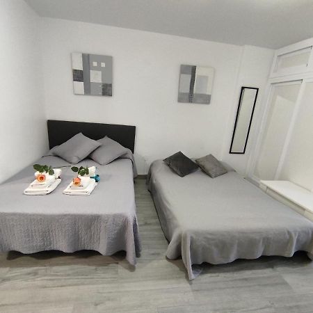 Estudio Jupiter Benalmadena Cerca Playa Apartment Bagian luar foto