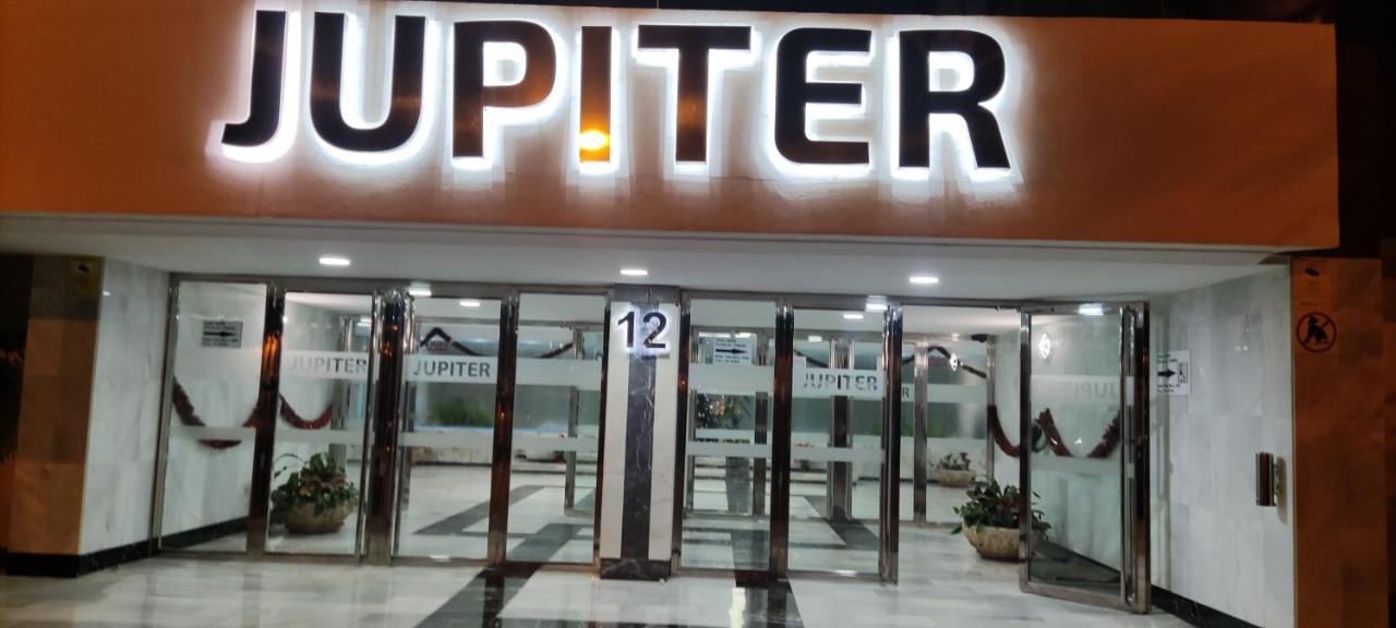 Estudio Jupiter Benalmadena Cerca Playa Apartment Bagian luar foto